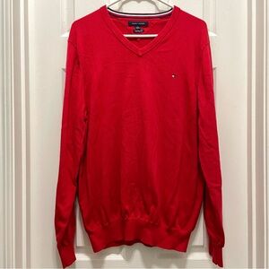 Tommy Hilfiger Men's V-Neck Sweater in Red